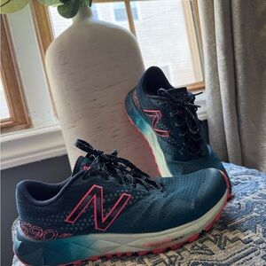 New Balance 590v4 Trail Running Shoes - Teal‎ and Pink